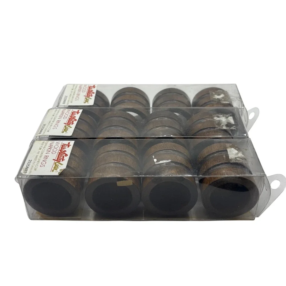 NOS Town & Country Linen Co. Napkin Rings Brown Wood Ribbed Barrel Set of 12